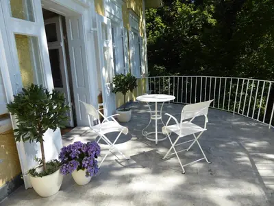 Ein Balkon oder eine Terrasse in der Unterkunft Fürstlich Wohnen im Herrenhaus