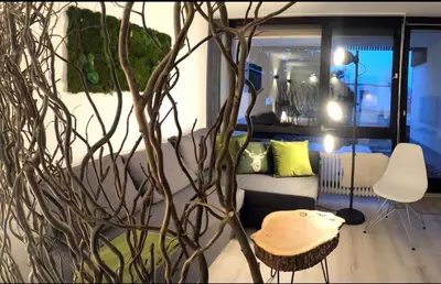 Ein Sitzbereich in der Unterkunft Moderne FeWo - Studio16 mit Bergblick