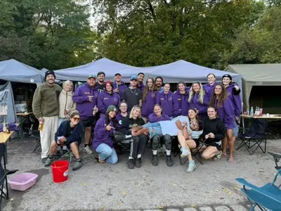 Gäste, die in der Unterkunft Beer Base-Camp 'BASIC PACKAGE' Oktoberfest Camping übernachten