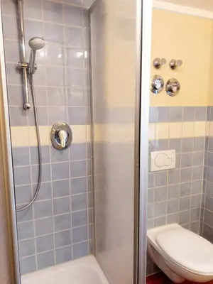 Ein Badezimmer in der Unterkunft 50qm Appartement Rosenheim Innenstadt