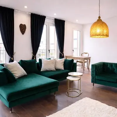 City Centre Roof Terrace Penthouse with Parking