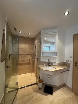 Ein Badezimmer in der Unterkunft Ferienwohnung Rössler