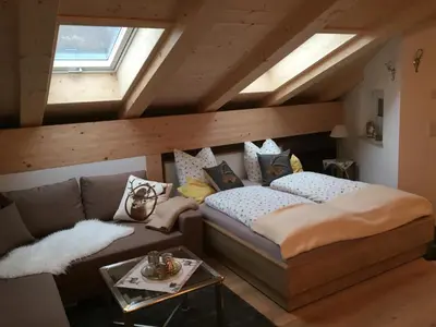 Ein Bett oder Betten in einem Zimmer der Unterkunft Ferienwohnung Ostermair Apartment Gudiberg