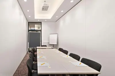 Der Geschäftsbereich oder Konferenzraum in der Unterkunft Super 8 by Wyndham Munich City North