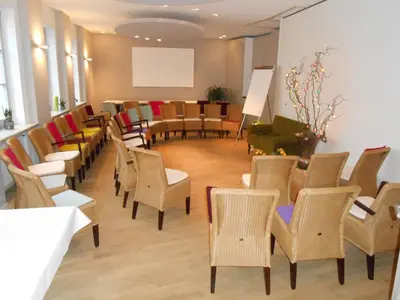 Ein Sitzbereich in der Unterkunft aussicht bio hotel restaurant cafe