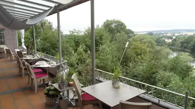Ein Balkon oder eine Terrasse in der Unterkunft aussicht bio hotel restaurant cafe