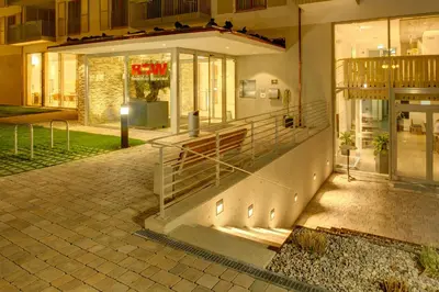 Das Gebäude in dem sich das Hotel befindet