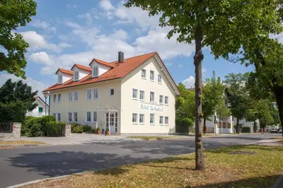 Das Gebäude in dem sich das Hotel befindet