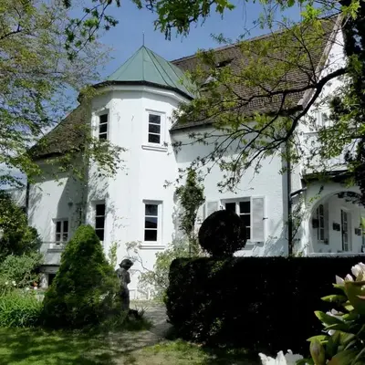 Am Eichholz Galerie & Art-Hotel