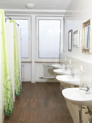 Ein Badezimmer in der Unterkunft PM-Rooms