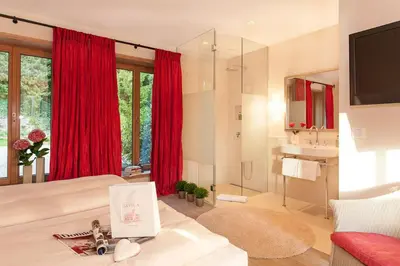 Ein Badezimmer in der Unterkunft LA VILLA am Starnberger See