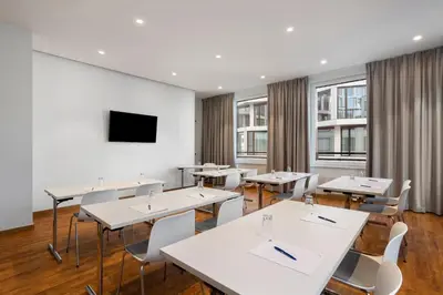 TV/Unterhaltungsangebot in der Unterkunft Holiday Inn Express Munich City West by IHG