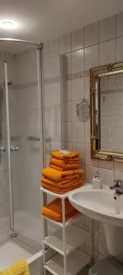 Ein Badezimmer in der Unterkunft Pension Berghof
