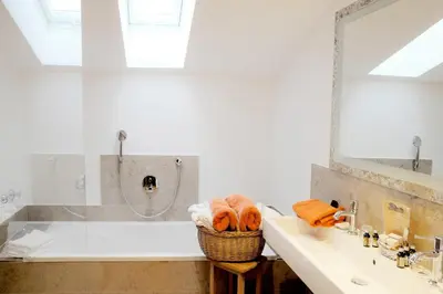 Ein Badezimmer in der Unterkunft Hotel Maier zum Kirschner