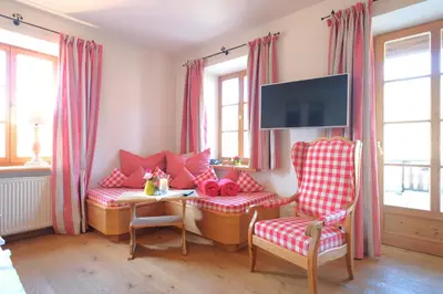 TV/Unterhaltungsangebot in der Unterkunft Hotel Maier zum Kirschner