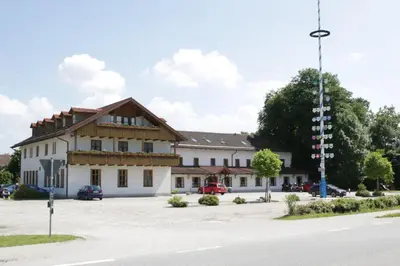 Das Gebäude in dem sich das Hotel befindet
