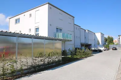 Das Gebäude in dem sich das Aparthotel befindet
