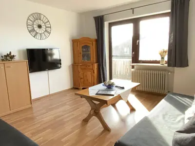 TV/Unterhaltungsangebot in der Unterkunft Sunny apartment in Pähl