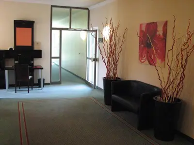 Ein Sitzbereich in der Unterkunft 1, 2, sleep Boardinghouse Unterschleißheim Zentrum