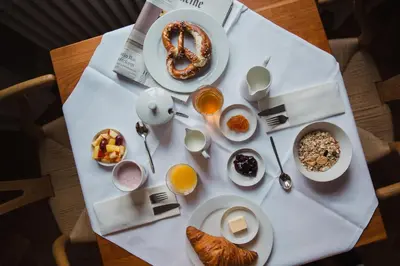 Essen im Hotel oder in der Nähe