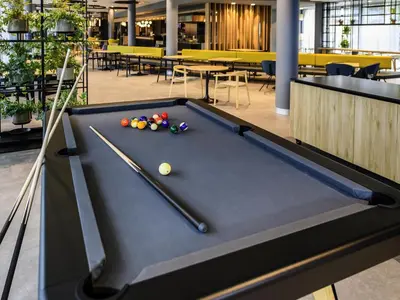 Ein Billardtisch in der Unterkunft ibis Hotel Muenchen City West