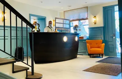 Ein Sitzbereich in der Unterkunft Hotel Seehof