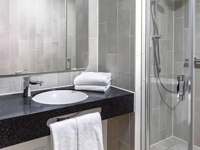 Ein Badezimmer in der Unterkunft B&B Hotel Augsburg-Süd