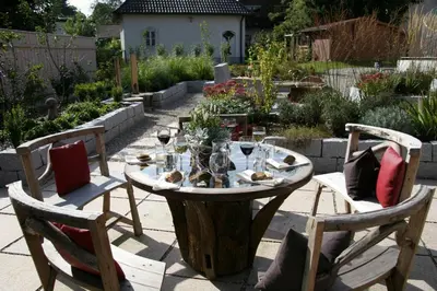 Ein Garten an der Unterkunft Hotel Linner