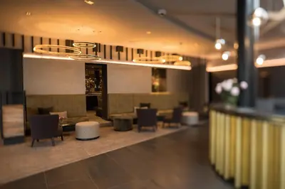 Ein Sitzbereich in der Unterkunft Parkhotel Schmid