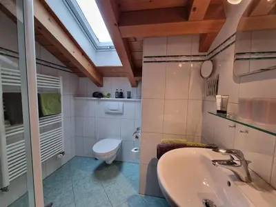 Ein Badezimmer in der Unterkunft Gästehaus Alpenparadies