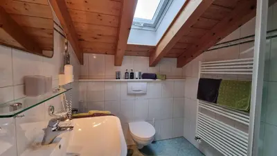 Ein Badezimmer in der Unterkunft Gästehaus Alpenparadies