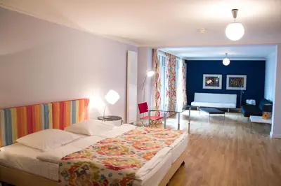 Ein Bett oder Betten in einem Zimmer der Unterkunft das HOTEL in München