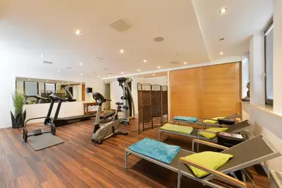 Das Fitnesscenter und/oder die Fitnesseinrichtungen in der Unterkunft ACHAT Hotel München Süd