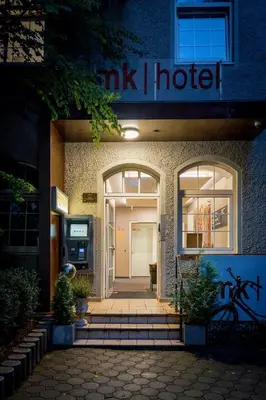 Das Gebäude in dem sich das Hotel befindet