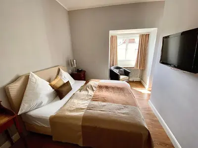 TV/Unterhaltungsangebot in der Unterkunft Das Nikolai Hotel