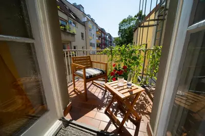 Ein Balkon oder eine Terrasse in der Unterkunft Hotel Carlton Munich