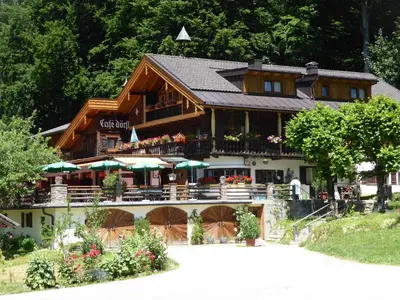 Das Gebäude in dem sich die Pension befindet