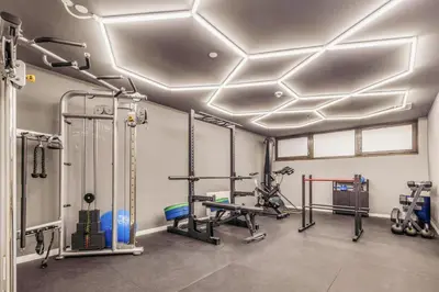 Das Fitnesscenter und/oder die Fitnesseinrichtungen in der Unterkunft Hotel Villa Lago
