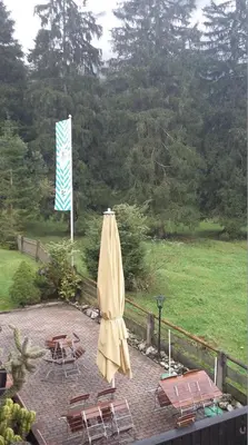 Ein Garten an der Unterkunft Zugspitz Traumapartment