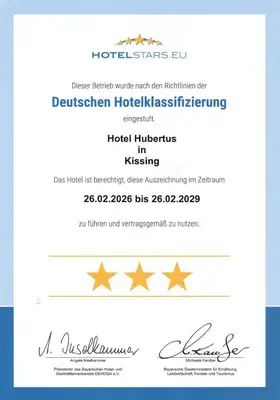 Ein Zertifikat, Auszeichnung, Logo oder anderes Dokument, das in der Unterkunft Hotel Hubertus ausgestellt ist