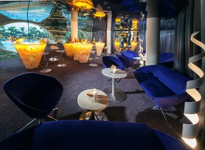 Ein Sitzbereich in der Unterkunft Victory Gästehaus Therme Erding