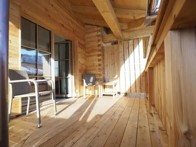 Ein Balkon oder eine Terrasse in der Unterkunft Kleines Zirbelhotel - ÜF