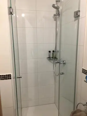 Ein Badezimmer in der Unterkunft Gästehaus am Lindenhain