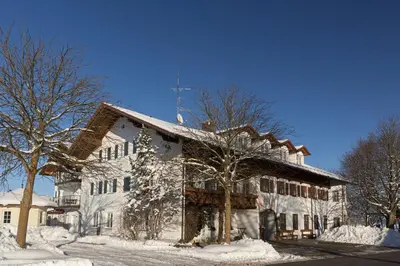 Landhotel Grüner Baum im Winter