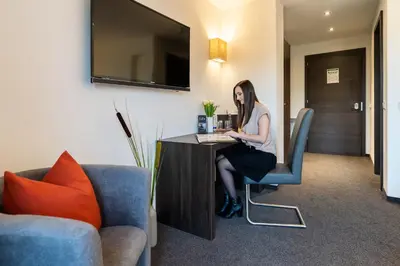 TV/Unterhaltungsangebot in der Unterkunft Hotel Duda Langenbruck an der A9 zwischen Ingolstadt und München, ideal für Stopover, Geschäftsreisen und Monteure