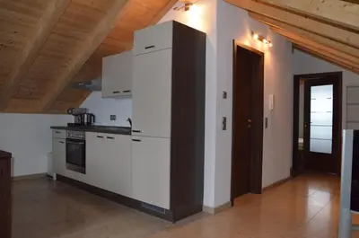 Küche/Küchenzeile in der Unterkunft Ferienwohnung Emmert Landshut