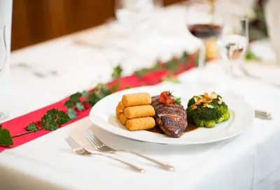 Essen im Hotel oder in der Nähe