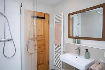 Ein Badezimmer in der Unterkunft Gästehaus Haller