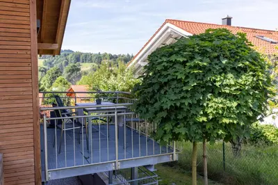 Ein Balkon oder eine Terrasse in der Unterkunft CaLegna Ferienchalet