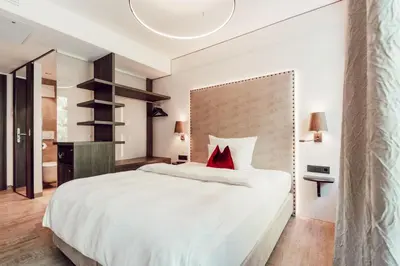 Ein Bett oder Betten in einem Zimmer der Unterkunft Eriks Hotel